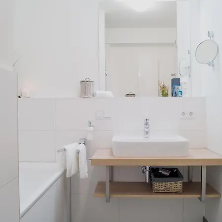Suedkap C-11 Apartman *